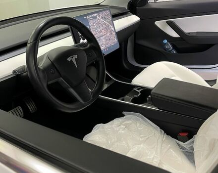 Белый Тесла Модель 3, объемом двигателя 0 л и пробегом 60 тыс. км за 21400 $, фото 1 на Automoto.ua