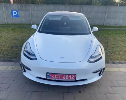 Білий Тесла Модель 3, об'ємом двигуна 0 л та пробігом 145 тис. км за 16500 $, фото 1 на Automoto.ua