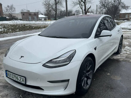 Белый Тесла Модель 3, объемом двигателя 0 л и пробегом 78 тыс. км за 18000 $, фото 1 на Automoto.ua