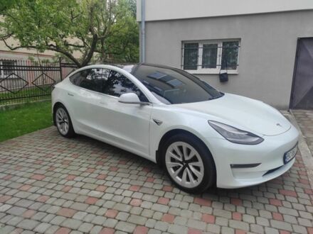 Білий Тесла Модель 3, об'ємом двигуна 0 л та пробігом 310 тис. км за 14900 $, фото 1 на Automoto.ua