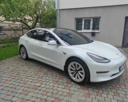 Білий Тесла Модель 3, об'ємом двигуна 0 л та пробігом 310 тис. км за 14900 $, фото 1 на Automoto.ua