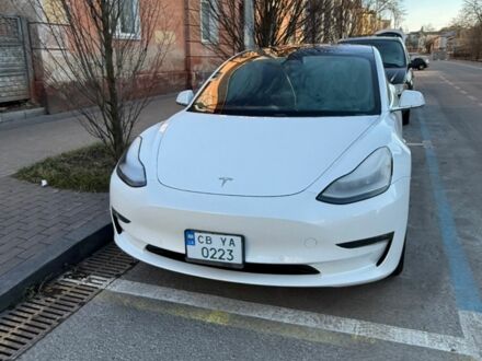 Білий Тесла Модель 3, об'ємом двигуна 0 л та пробігом 131 тис. км за 17500 $, фото 1 на Automoto.ua