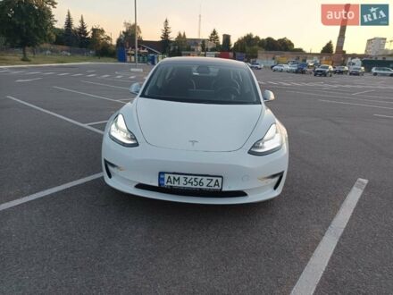 Белый Тесла Модель 3, объемом двигателя 0 л и пробегом 121 тыс. км за 18800 $, фото 1 на Automoto.ua