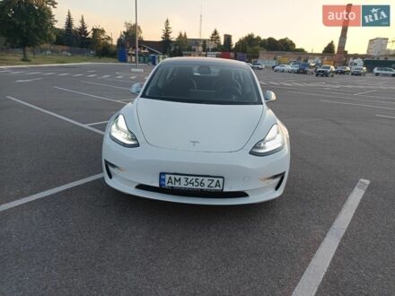 Белый Тесла Модель 3, объемом двигателя 0 л и пробегом 121 тыс. км за 18800 $, фото 1 на Automoto.ua