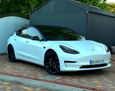 Белый Тесла Модель 3, объемом двигателя 0.26 л и пробегом 91 тыс. км за 19000 $, фото 1 на Automoto.ua