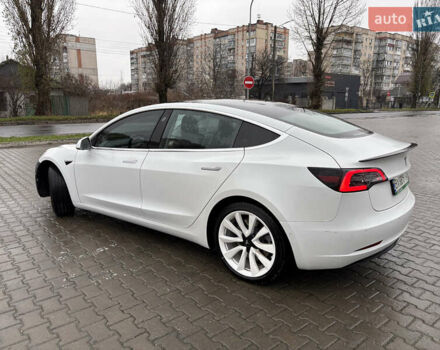 Білий Тесла Модель 3, об'ємом двигуна 0 л та пробігом 94 тис. км за 16300 $, фото 1 на Automoto.ua