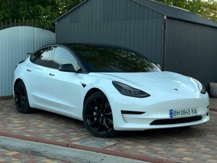 Белый Тесла Модель 3, объемом двигателя 0 л и пробегом 92 тыс. км за 19000 $, фото 1 на Automoto.ua