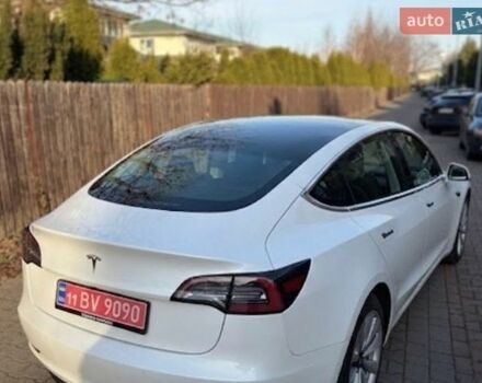 Белый Тесла Модель 3, объемом двигателя 0 л и пробегом 100 тыс. км за 13200 $, фото 1 на Automoto.ua