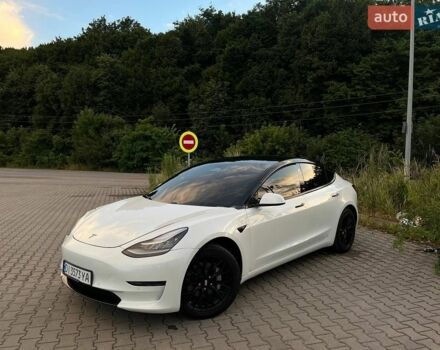 Белый Тесла Модель 3, объемом двигателя 0 л и пробегом 167 тыс. км за 14999 $, фото 1 на Automoto.ua