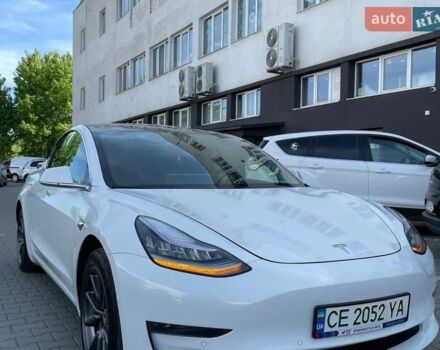 Білий Тесла Модель 3, об'ємом двигуна 0 л та пробігом 66 тис. км за 15900 $, фото 1 на Automoto.ua