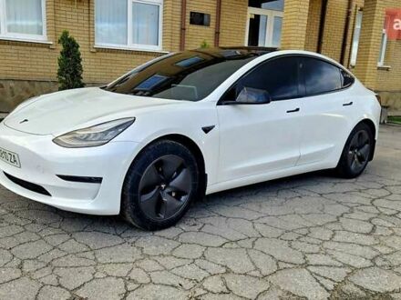 Білий Тесла Модель 3, об'ємом двигуна 0 л та пробігом 78 тис. км за 15300 $, фото 1 на Automoto.ua