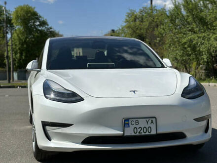 Білий Тесла Модель 3, об'ємом двигуна 0 л та пробігом 80 тис. км за 17000 $, фото 1 на Automoto.ua