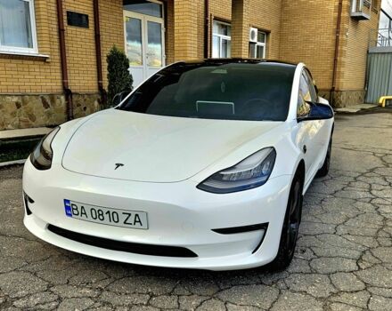 Білий Тесла Модель 3, об'ємом двигуна 0 л та пробігом 78 тис. км за 15300 $, фото 1 на Automoto.ua