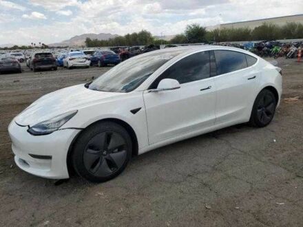 Тесла Модель 3 2019 в Тернополе на Automoto.ua Белый Тесла Модель 3, объемом двигателя 0 л и пробегом 102 тыс. км за 6000 $, фото 1 на Automoto.ua