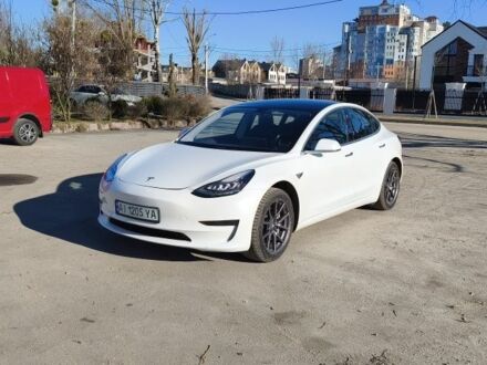 Білий Тесла Модель 3, об'ємом двигуна 0 л та пробігом 95 тис. км за 13500 $, фото 1 на Automoto.ua