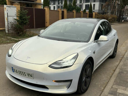 Білий Тесла Модель 3, об'ємом двигуна 0 л та пробігом 125 тис. км за 15900 $, фото 1 на Automoto.ua