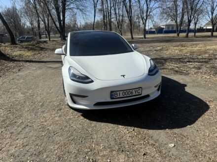 Білий Тесла Модель 3, об'ємом двигуна 0 л та пробігом 210 тис. км за 16500 $, фото 1 на Automoto.ua
