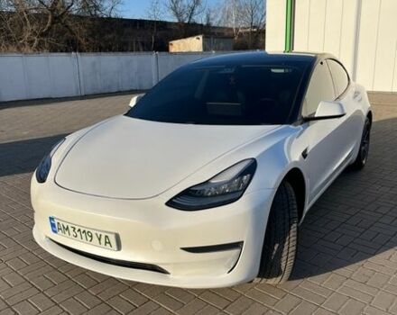 Белый Тесла Модель 3, объемом двигателя 0 л и пробегом 155 тыс. км за 16300 $, фото 1 на Automoto.ua