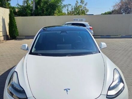 Белый Тесла Модель 3, объемом двигателя 0 л и пробегом 94 тыс. км за 16000 $, фото 1 на Automoto.ua