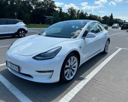 Белый Тесла Модель 3, объемом двигателя 0 л и пробегом 140 тыс. км за 26850 $, фото 1 на Automoto.ua