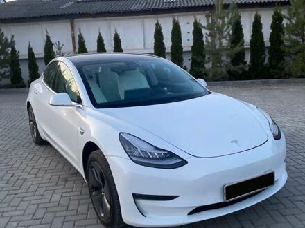 Білий Тесла Модель 3, об'ємом двигуна 0 л та пробігом 236 тис. км за 14300 $, фото 1 на Automoto.ua