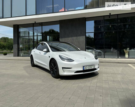 Белый Тесла Модель 3, объемом двигателя 0 л и пробегом 140 тыс. км за 19999 $, фото 1 на Automoto.ua