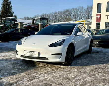 Белый Тесла Модель 3, объемом двигателя 0 л и пробегом 112 тыс. км за 18900 $, фото 1 на Automoto.ua