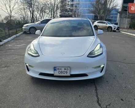 Белый Тесла Модель 3, объемом двигателя 0 л и пробегом 45 тыс. км за 16500 $, фото 1 на Automoto.ua
