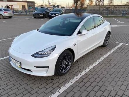 Белый Тесла Модель 3, объемом двигателя 0 л и пробегом 101 тыс. км за 19400 $, фото 1 на Automoto.ua