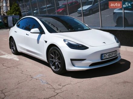 Білий Тесла Модель 3, об'ємом двигуна 0 л та пробігом 92 тис. км за 17500 $, фото 1 на Automoto.ua