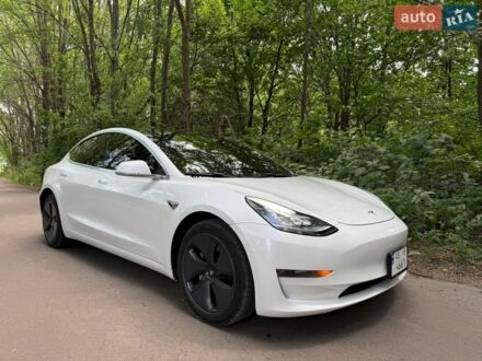 Белый Тесла Модель 3, объемом двигателя 0 л и пробегом 79 тыс. км за 17900 $, фото 1 на Automoto.ua