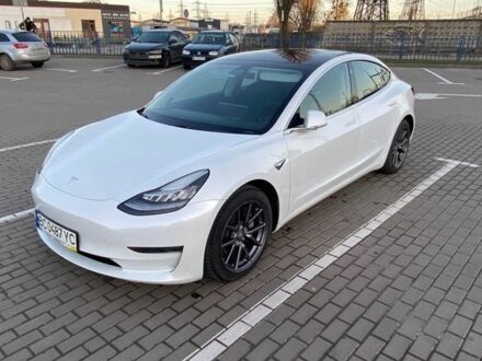 Белый Тесла Модель 3, объемом двигателя 0 л и пробегом 101 тыс. км за 19400 $, фото 1 на Automoto.ua