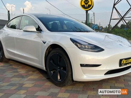 Тесла Модель 3 2020 у Стрые на Automoto.ua Білий Тесла Модель 3, об'ємом двигуна 60 л та пробігом 80 тис. км за 19900 $, фото 1 на Automoto.ua