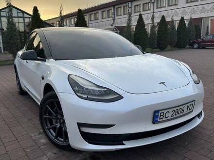Белый Тесла Модель 3, объемом двигателя 0 л и пробегом 206 тыс. км за 16900 $, фото 1 на Automoto.ua