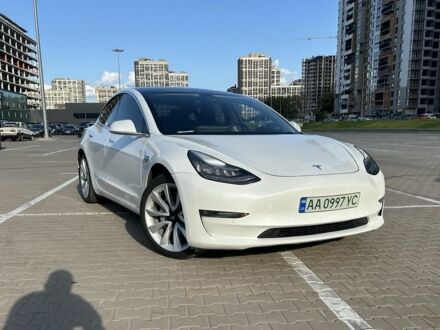 Белый Тесла Модель 3, объемом двигателя 0 л и пробегом 191 тыс. км за 17071 $, фото 1 на Automoto.ua
