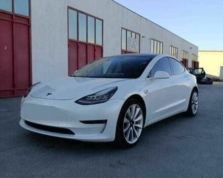 Белый Тесла Модель 3, объемом двигателя 0 л и пробегом 124 тыс. км за 13500 $, фото 1 на Automoto.ua