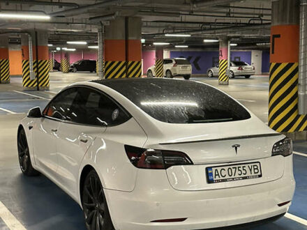 Білий Тесла Модель 3, об'ємом двигуна 0 л та пробігом 116 тис. км за 18500 $, фото 1 на Automoto.ua