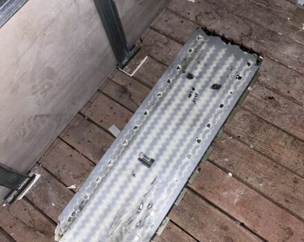 Белый Тесла Модель 3, объемом двигателя 0 л и пробегом 123 тыс. км за 391 $, фото 1 на Automoto.ua