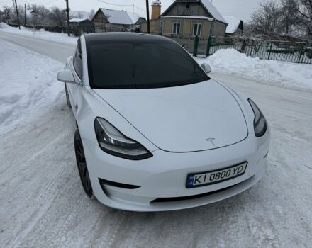 Белый Тесла Модель 3, объемом двигателя 0 л и пробегом 77 тыс. км за 18500 $, фото 1 на Automoto.ua