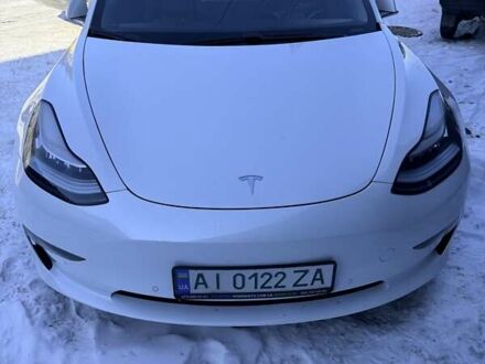 Білий Тесла Модель 3, об'ємом двигуна 0 л та пробігом 140 тис. км за 15000 $, фото 1 на Automoto.ua