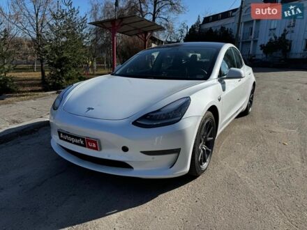Білий Тесла Модель 3, об'ємом двигуна 0 л та пробігом 162 тис. км за 17590 $, фото 1 на Automoto.ua
