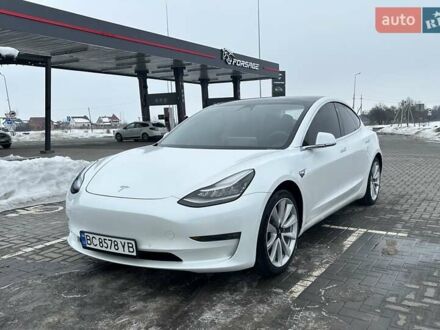 Белый Тесла Модель 3, объемом двигателя 0 л и пробегом 59 тыс. км за 16200 $, фото 1 на Automoto.ua