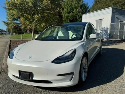 Тесла Модель 3 2020 у Чернівцях на Automoto.ua Білий Тесла Модель 3, об'ємом двигуна 0 л та пробігом 38 тис. км за 11500 $, фото 1 на Automoto.ua