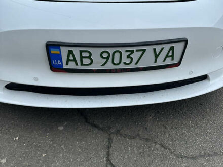 Білий Тесла Модель 3, об'ємом двигуна 0 л та пробігом 85 тис. км за 22000 $, фото 1 на Automoto.ua