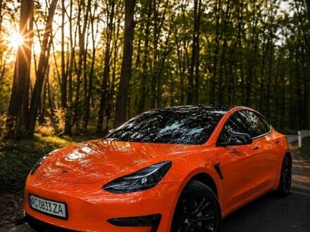 Білий Тесла Модель 3, об'ємом двигуна 0 л та пробігом 84 тис. км за 16500 $, фото 1 на Automoto.ua