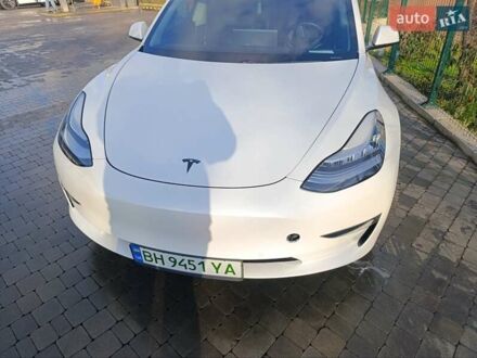 Белый Тесла Модель 3, объемом двигателя 0 л и пробегом 138 тыс. км за 17000 $, фото 1 на Automoto.ua