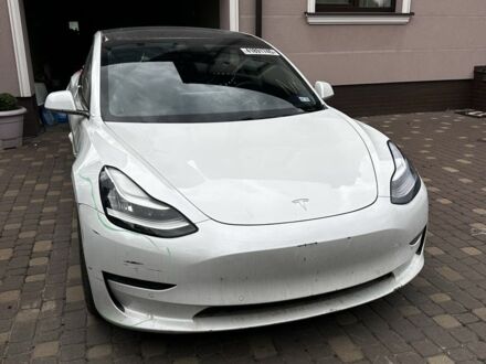 Тесла Модель 3 2020 у Львові на Automoto.ua Білий Тесла Модель 3, об'ємом двигуна 0 л та пробігом 104 тис. км за 17900 $, фото 1 на Automoto.ua