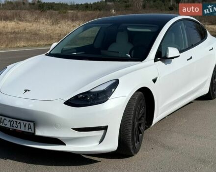 Белый Тесла Модель 3, объемом двигателя 0 л и пробегом 100 тыс. км за 19000 $, фото 1 на Automoto.ua