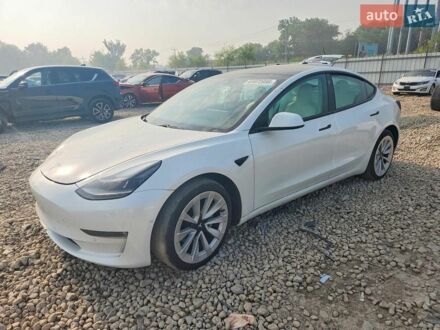 Білий Тесла Модель 3, об'ємом двигуна 0 л та пробігом 101 тис. км за 6000 $, фото 1 на Automoto.ua
