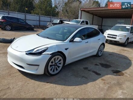 Белый Тесла Модель 3, объемом двигателя 0 л и пробегом 104 тыс. км за 5300 $, фото 1 на Automoto.ua